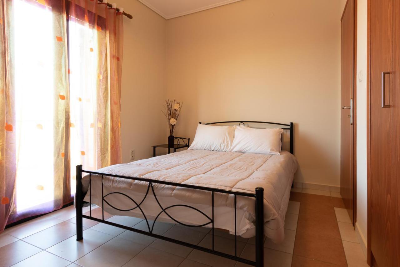 Megali Mantineia Papadeas Villas מראה חיצוני תמונה