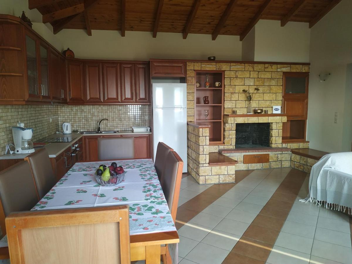 Megali Mantineia Papadeas Villas מראה חיצוני תמונה