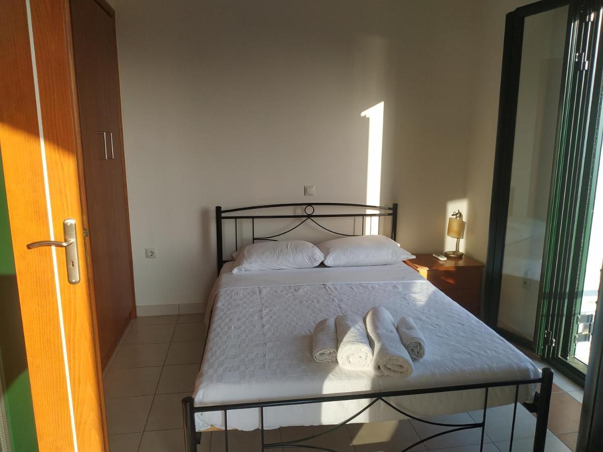 Megali Mantineia Papadeas Villas מראה חיצוני תמונה