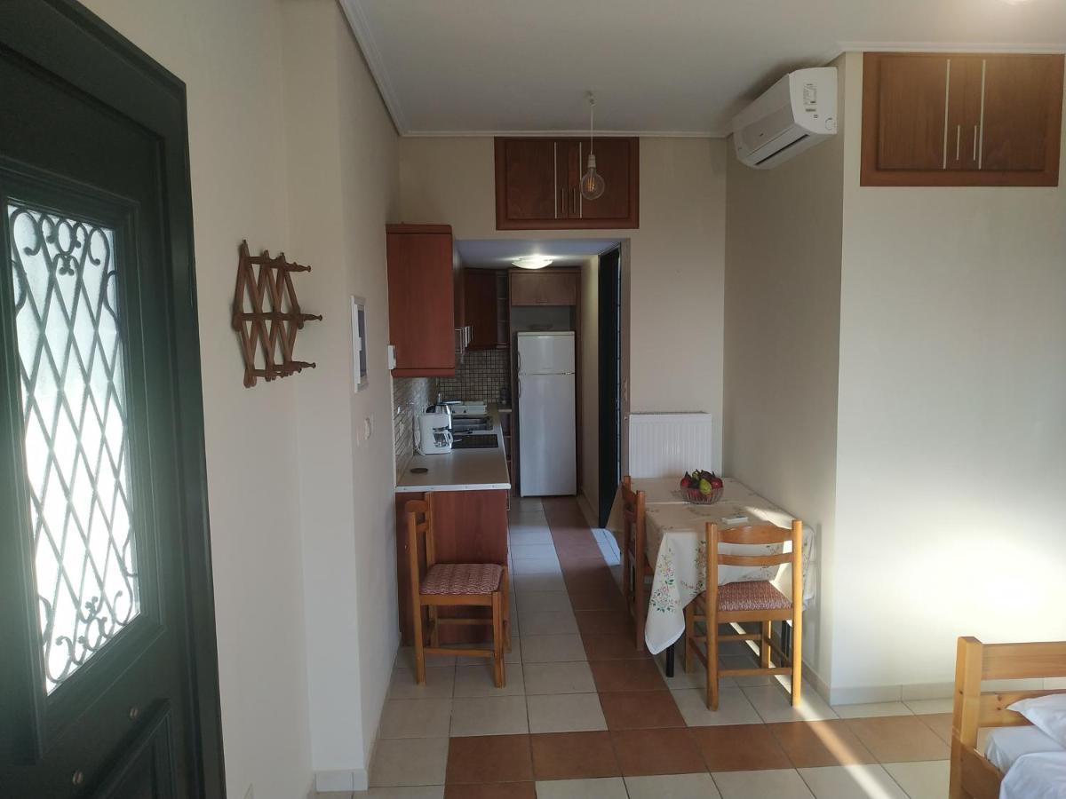 Megali Mantineia Papadeas Villas מראה חיצוני תמונה