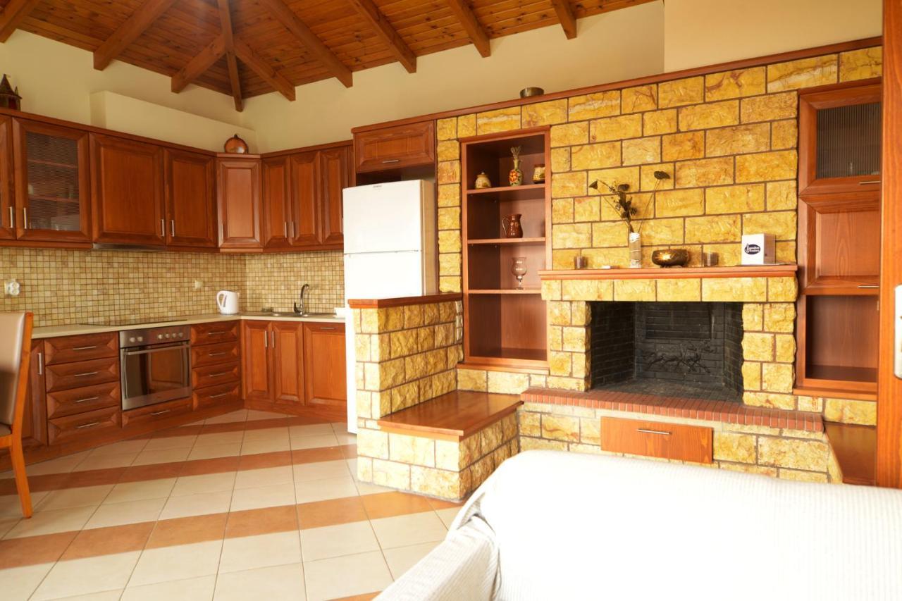 Megali Mantineia Papadeas Villas מראה חיצוני תמונה