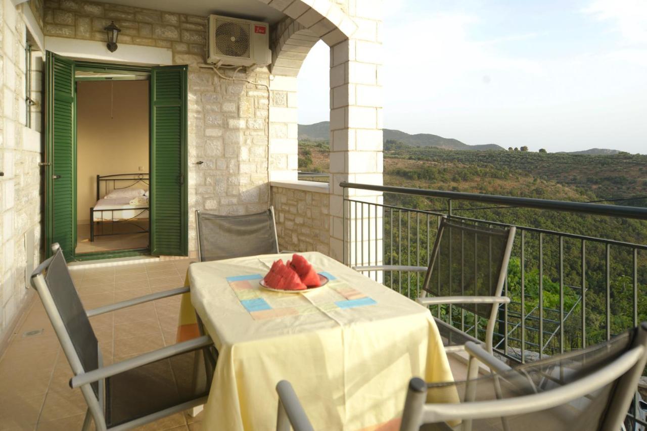 Megali Mantineia Papadeas Villas מראה חיצוני תמונה